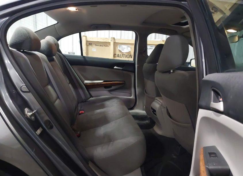 Photo 8 of 2011 Honda Accord 2.4 EX (VIN 1HGCP2F73BA073502)