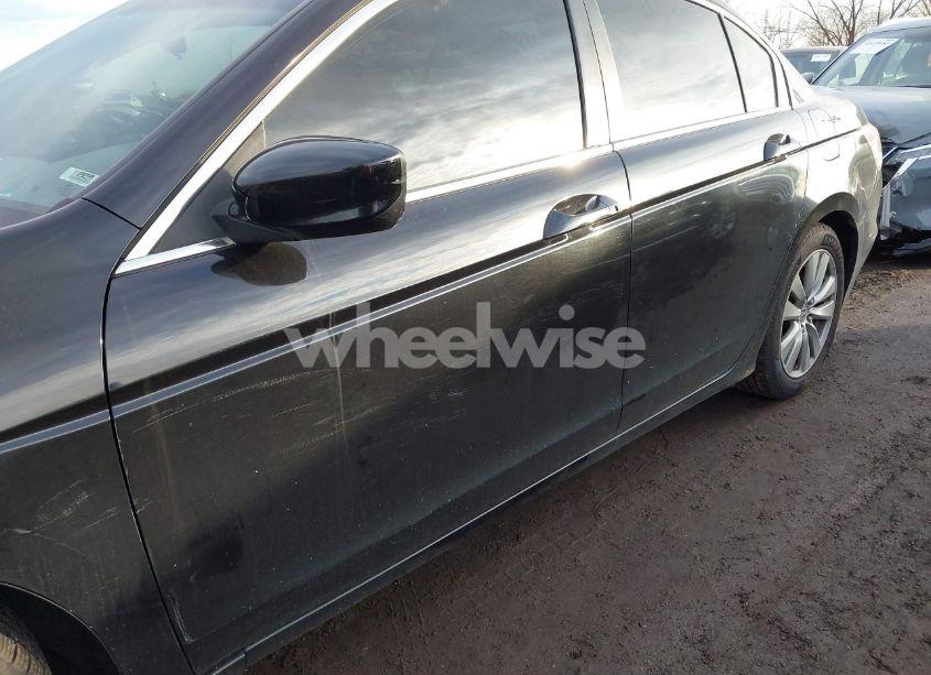 Photo 18 of 2011 Honda Accord 2.4 EX (VIN 1HGCP2F73BA079011)