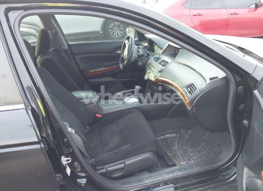 Photo 5 of 2011 Honda Accord 2.4 EX (VIN 1HGCP2F73BA079011)