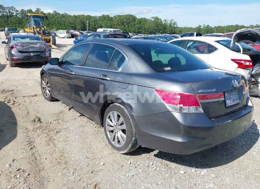 Photo 3 of 2011 Honda Accord 2.4 EX (VIN 1HGCP2F73BA089683)