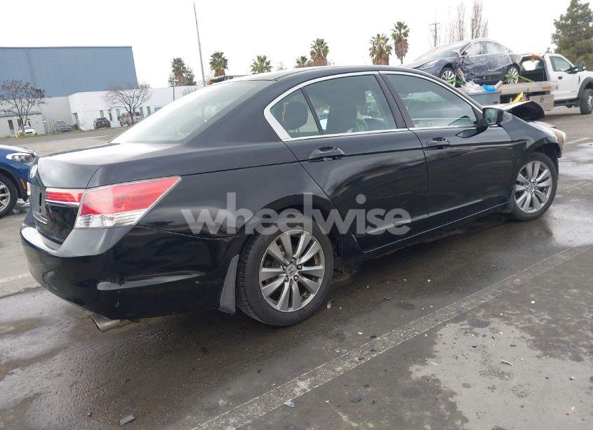 Photo 4 of 2011 Honda Accord 2.4 EX (VIN 1HGCP2F73BA095404)