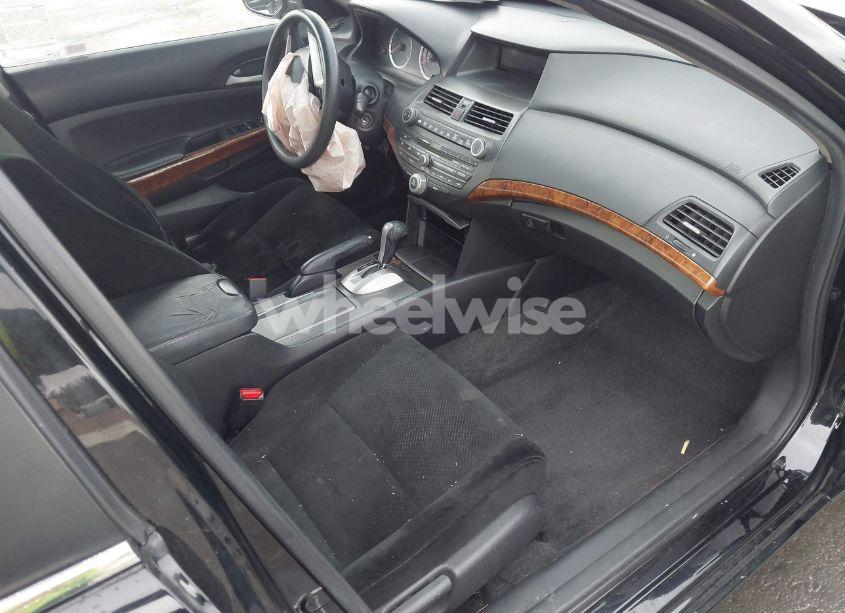 Photo 5 of 2011 Honda Accord 2.4 EX (VIN 1HGCP2F73BA095404)