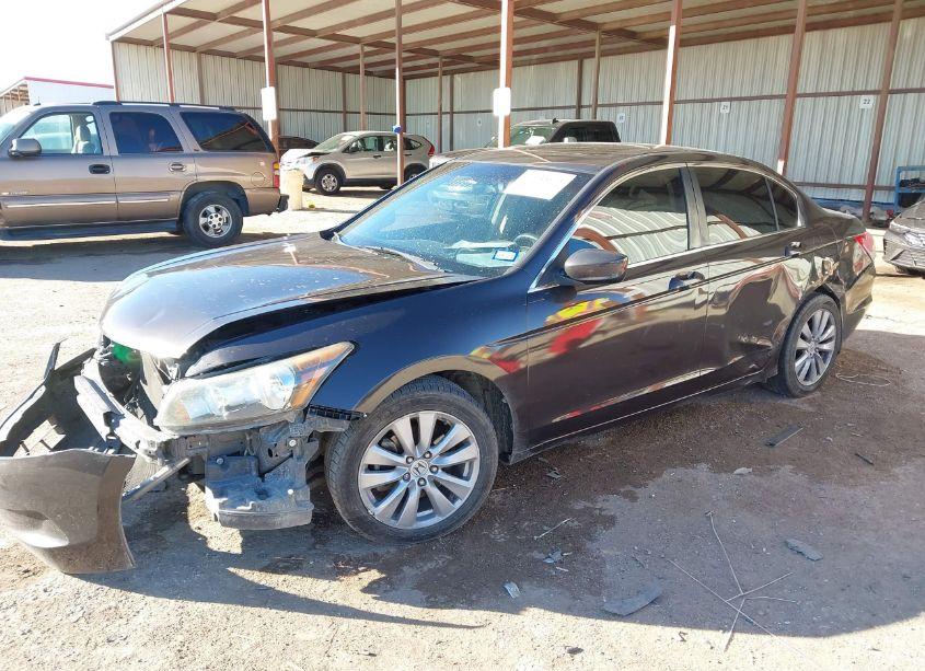 Photo 2 of 2011 Honda Accord 2.4 EX (VIN 1HGCP2F73BA113352)