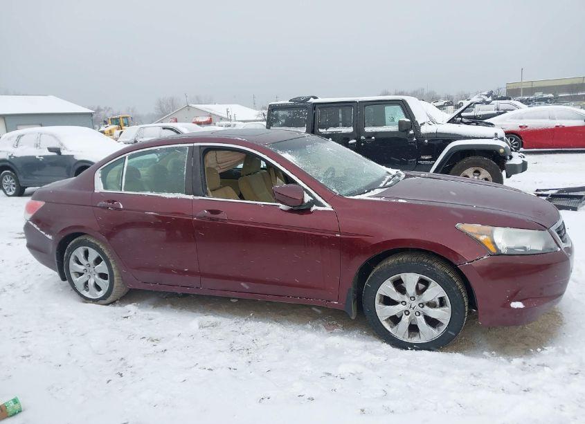 Photo 13 of 2010 Honda Accord 2.4 EX (VIN 1HGCP2F74AA000296)