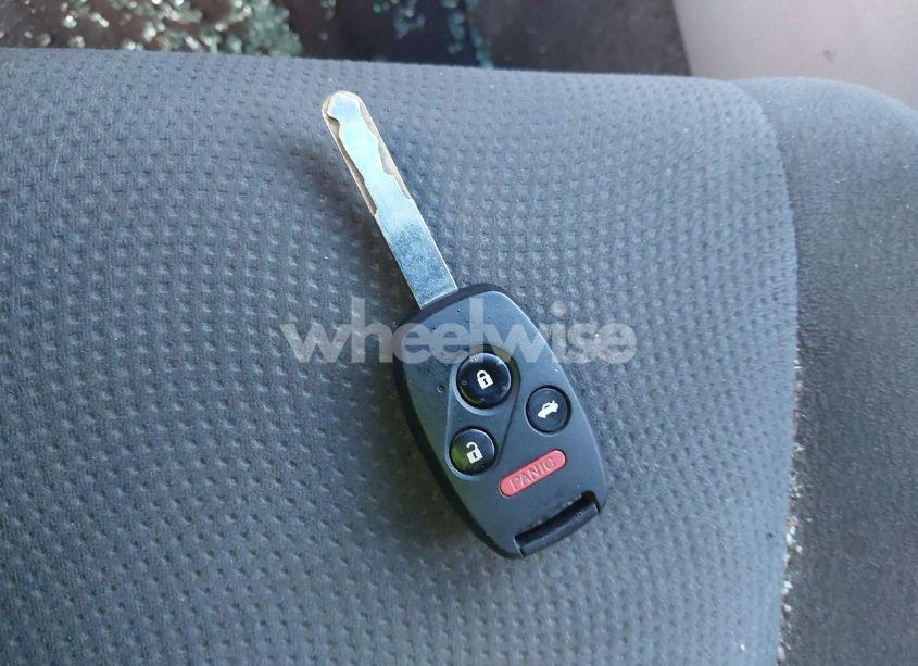 Photo 11 of 2010 Honda Accord 2.4 EX (VIN 1HGCP2F74AA099167)