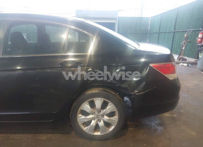 Photo 6 of 2010 Honda Accord 2.4 EX (VIN 1HGCP2F74AA156077)