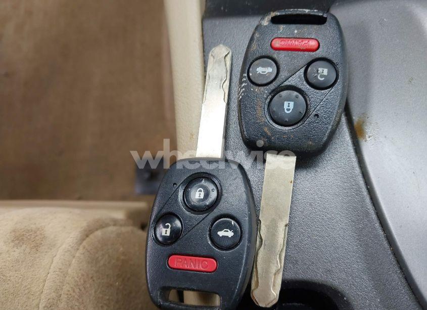 Photo 11 of 2011 Honda Accord 2.4 EX (VIN 1HGCP2F74BA046230)