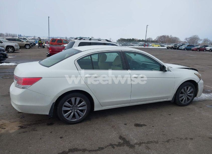 Photo 13 of 2011 Honda Accord 2.4 EX (VIN 1HGCP2F74BA046230)