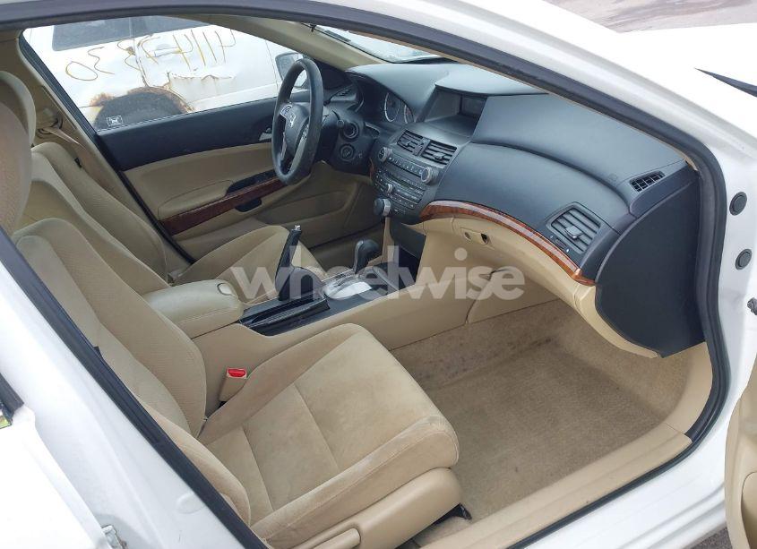 Photo 5 of 2011 Honda Accord 2.4 EX (VIN 1HGCP2F74BA046230)