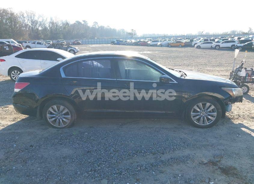 Photo 13 of 2011 Honda Accord 2.4 EX (VIN 1HGCP2F74BA110735)