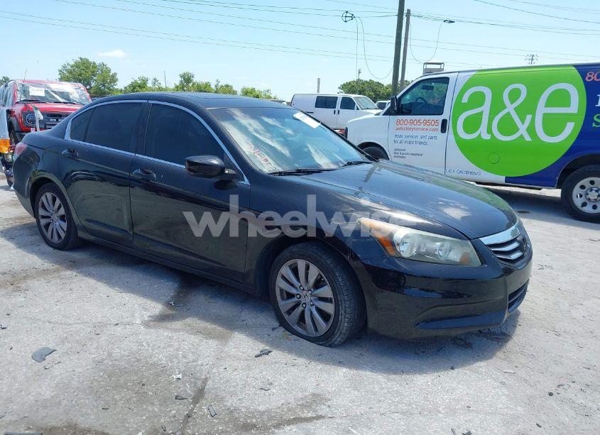 2011 Honda Accord 2.4 EX (VIN 1HGCP2F74BA118673) main photo