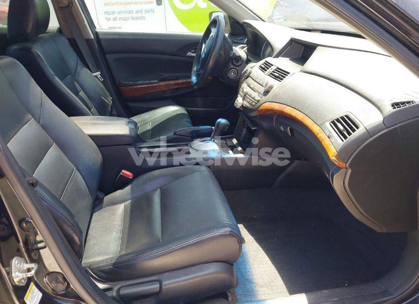 Photo 5 of 2011 Honda Accord 2.4 EX (VIN 1HGCP2F74BA118673)