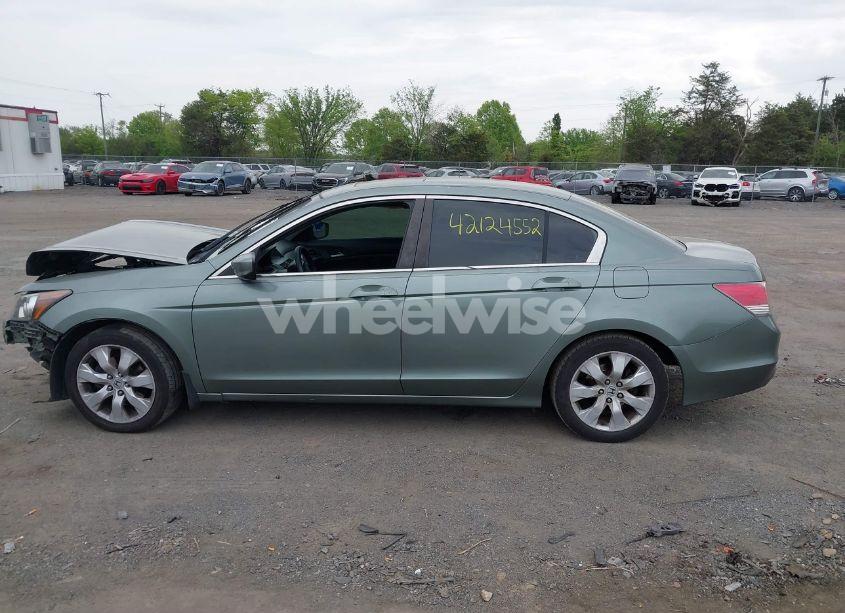 Photo 15 of 2010 Honda Accord 2.4 EX (VIN 1HGCP2F75AA009671)