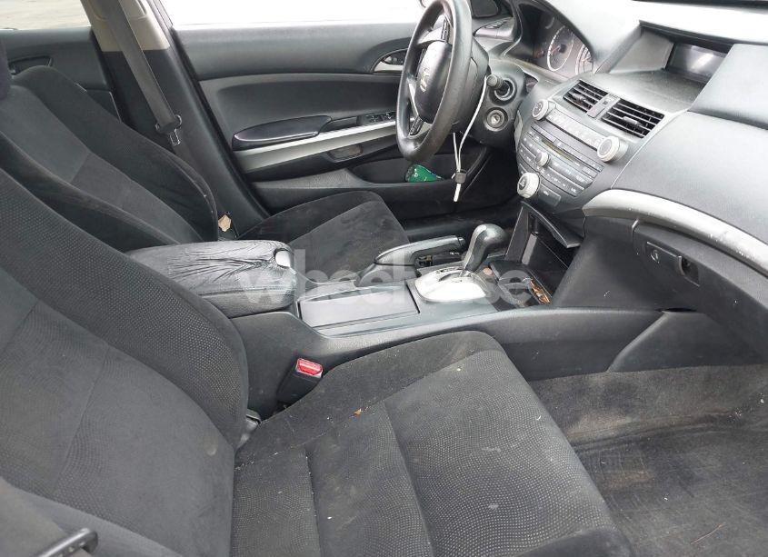 Photo 5 of 2010 Honda Accord 2.4 EX (VIN 1HGCP2F75AA009671)