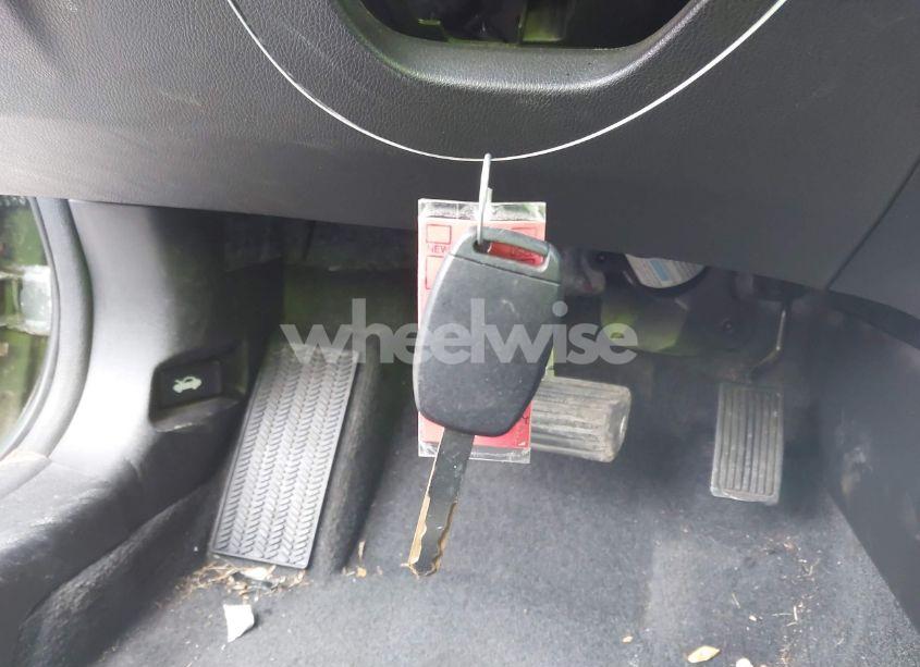 Photo 11 of 2010 Honda Accord 2.4 EX (VIN 1HGCP2F75AA086895)