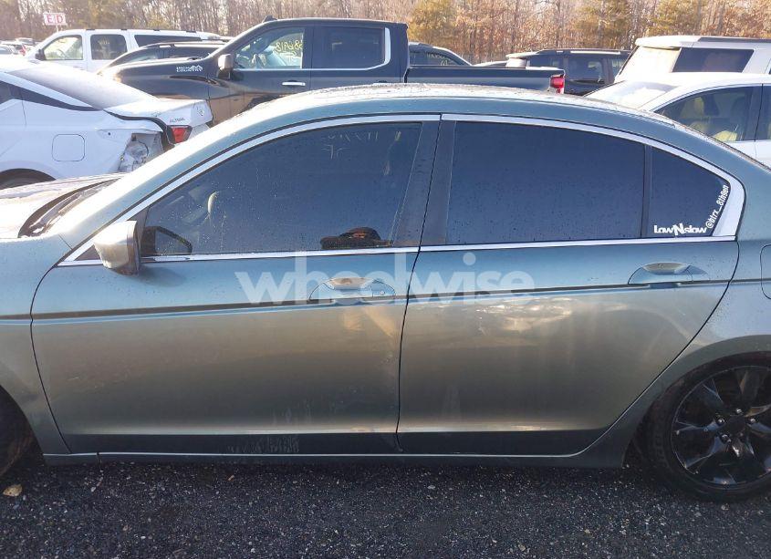 Photo 15 of 2010 Honda Accord 2.4 EX (VIN 1HGCP2F75AA086895)