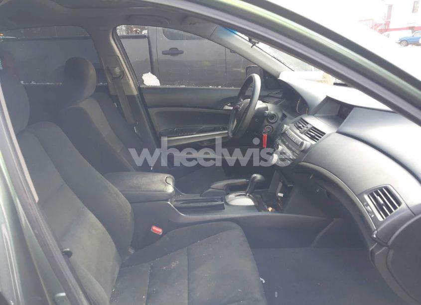 Photo 5 of 2010 Honda Accord 2.4 EX (VIN 1HGCP2F75AA086895)