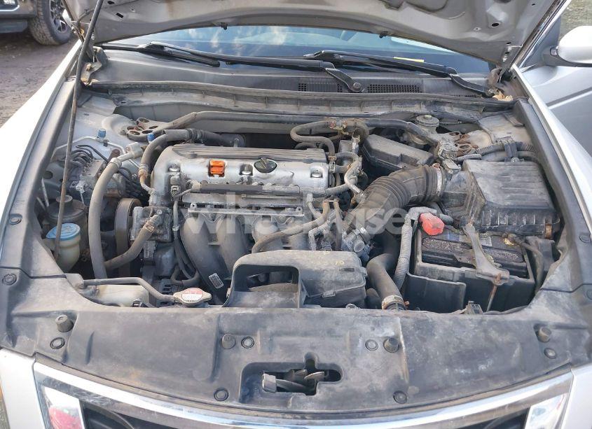 Photo 10 of 2010 Honda Accord 2.4 EX (VIN 1HGCP2F75AA129907)