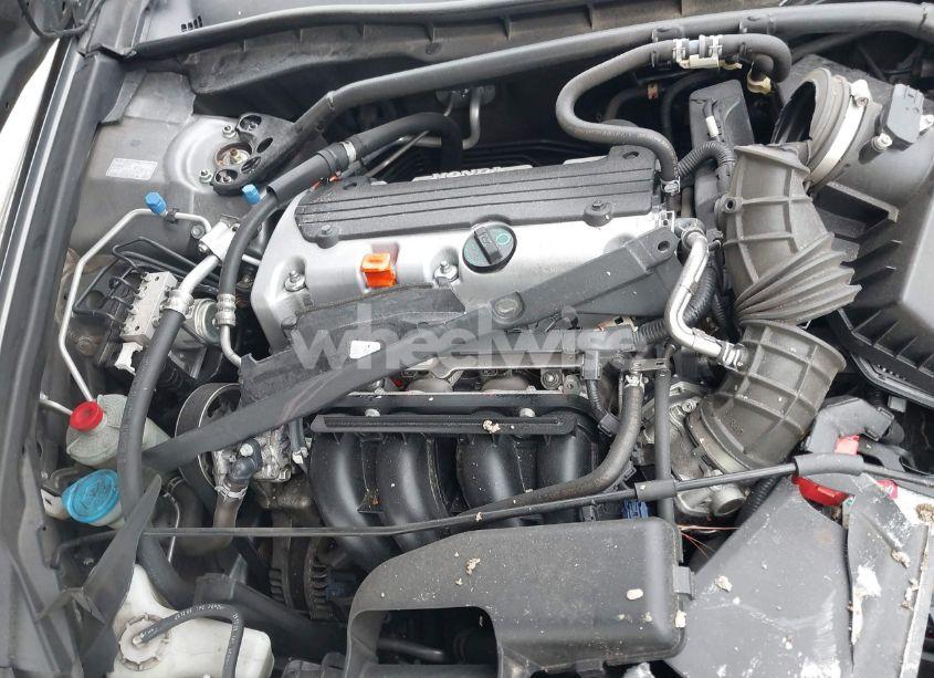 Photo 10 of 2010 Honda Accord 2.4 EX (VIN 1HGCP2F75AA142527)