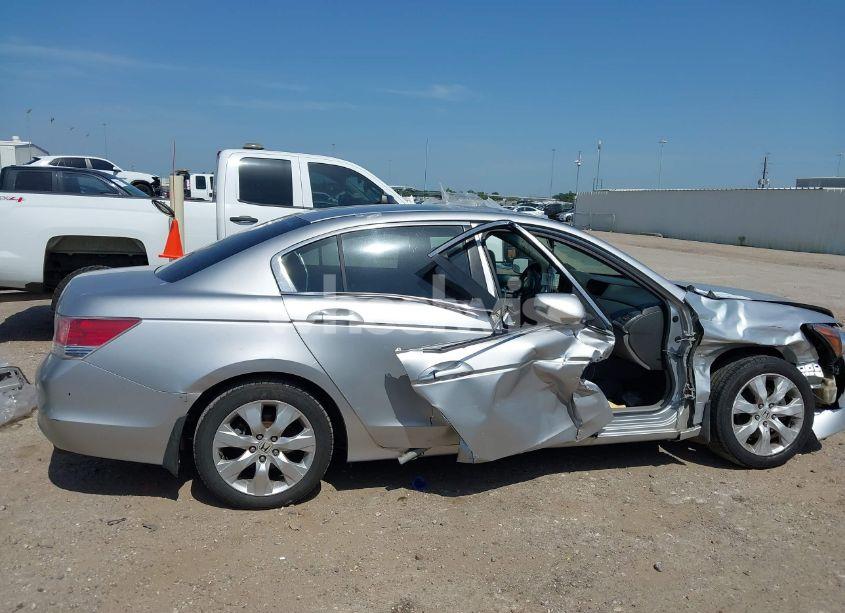 Photo 13 of 2010 Honda Accord 2.4 EX (VIN 1HGCP2F75AA175527)