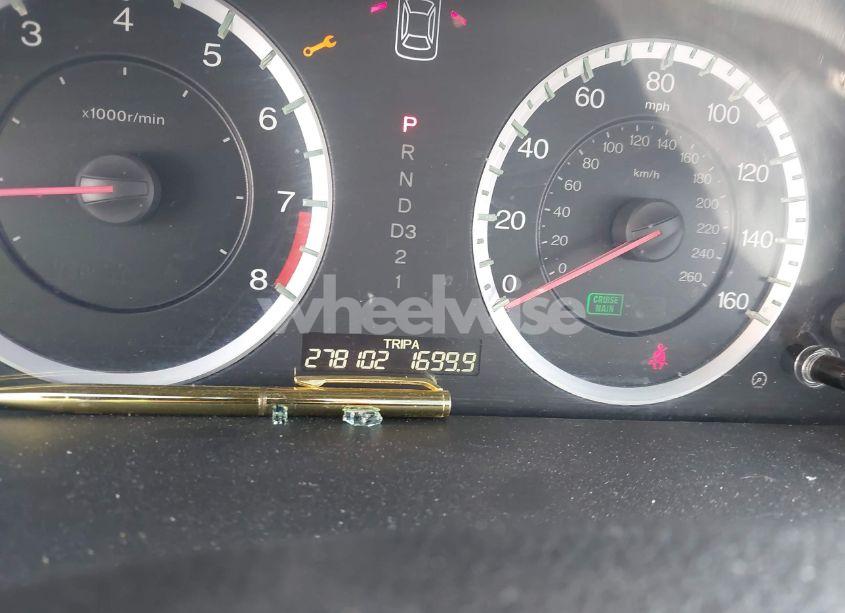 Photo 15 of 2010 Honda Accord 2.4 EX (VIN 1HGCP2F75AA175527)