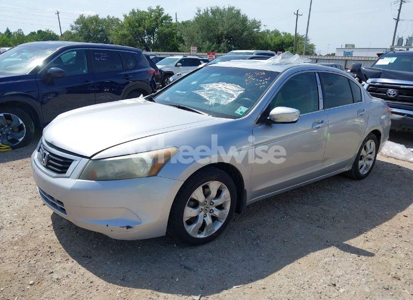 Photo 2 of 2010 Honda Accord 2.4 EX (VIN 1HGCP2F75AA175527)