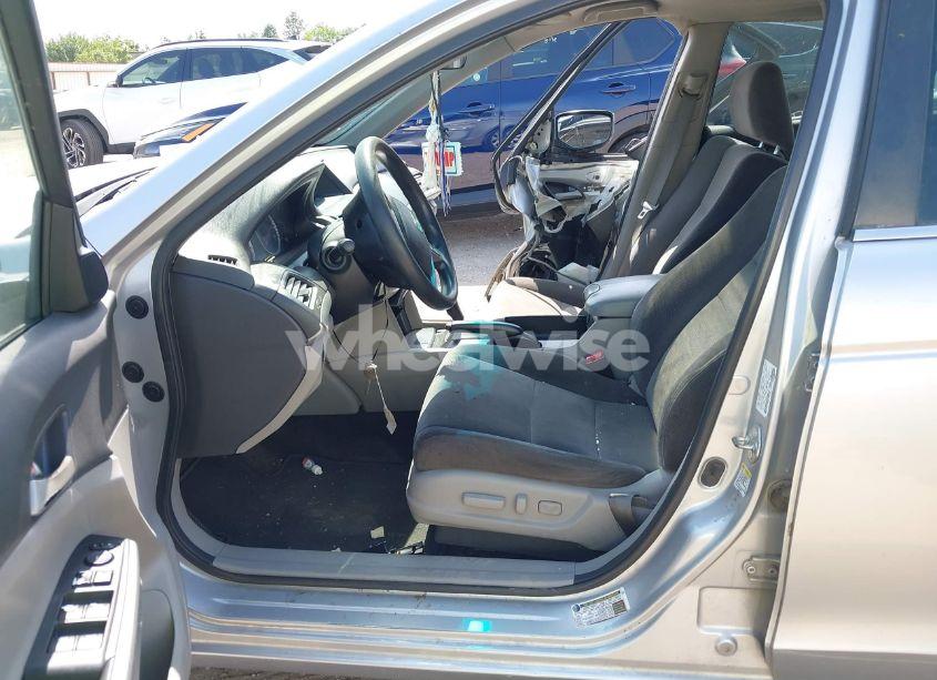 Photo 5 of 2010 Honda Accord 2.4 EX (VIN 1HGCP2F75AA175527)