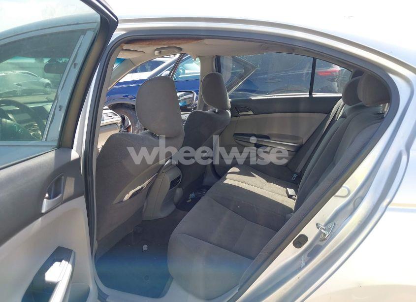 Photo 8 of 2010 Honda Accord 2.4 EX (VIN 1HGCP2F75AA175527)