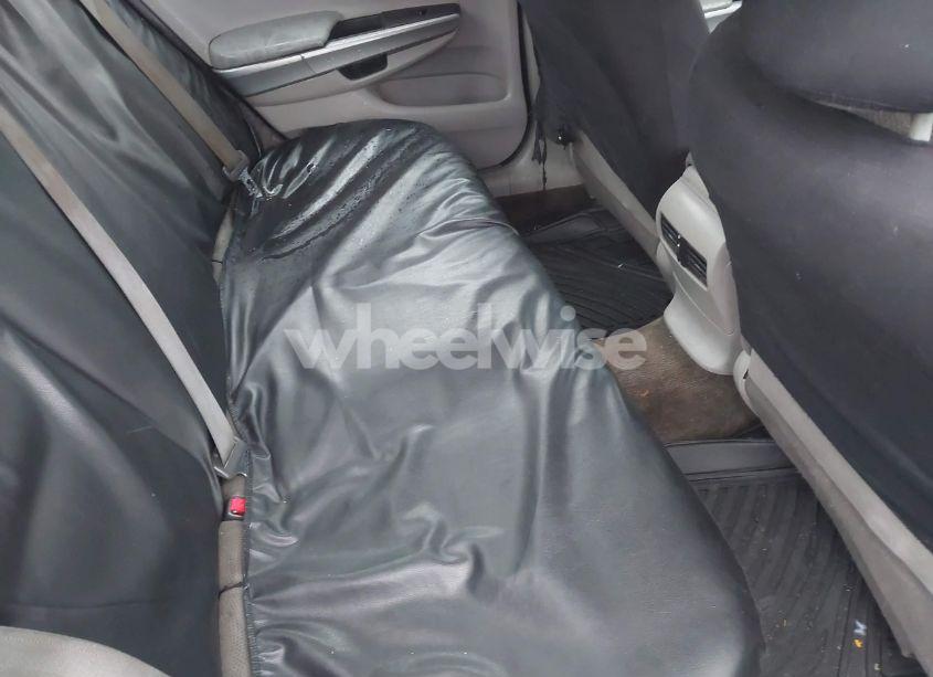 Photo 8 of 2010 Honda Accord 2.4 EX (VIN 1HGCP2F76AA039987)