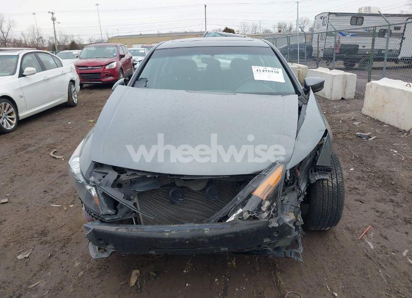 Photo 13 of 2010 Honda Accord 2.4 EX (VIN 1HGCP2F76AA157005)