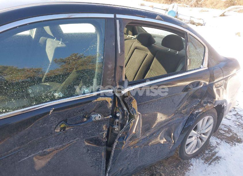 Photo 6 of 2011 Honda Accord 2.4 EX (VIN 1HGCP2F76BA004772)