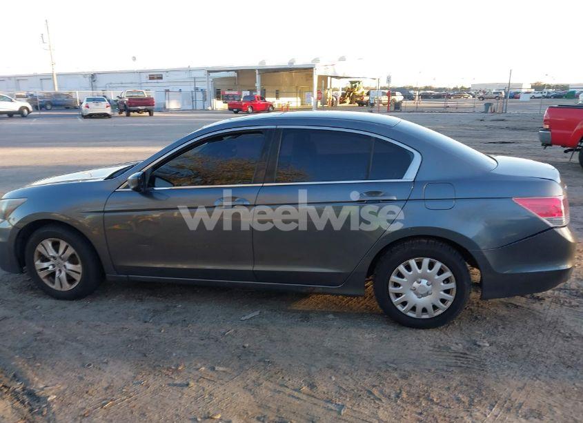 Photo 14 of 2011 Honda Accord 2.4 EX (VIN 1HGCP2F76BA030790)