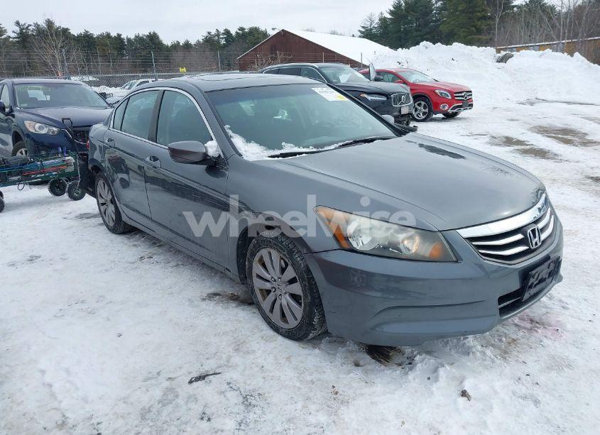 2011 Honda Accord 2.4 EX (VIN 1HGCP2F76BA052790) main photo