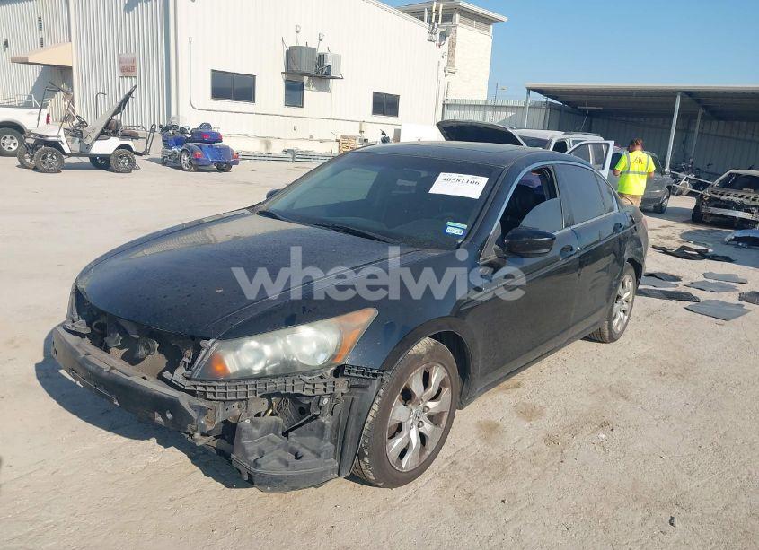 Photo 2 of 2010 Honda Accord 2.4 EX (VIN 1HGCP2F77AA124756)