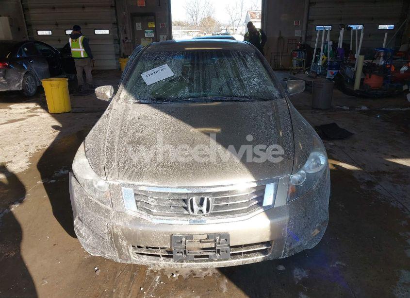 Photo 12 of 2010 Honda Accord 2.4 EX (VIN 1HGCP2F77AA153187)