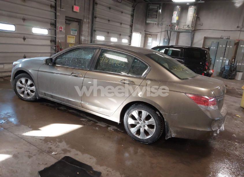 Photo 3 of 2010 Honda Accord 2.4 EX (VIN 1HGCP2F77AA153187)