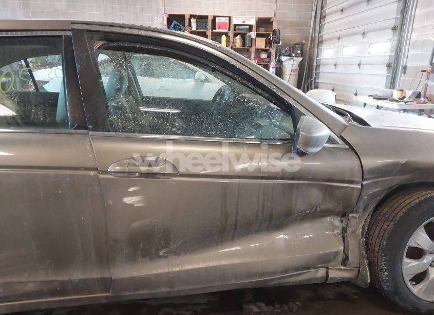 Photo 5 of 2010 Honda Accord 2.4 EX (VIN 1HGCP2F77AA153187)