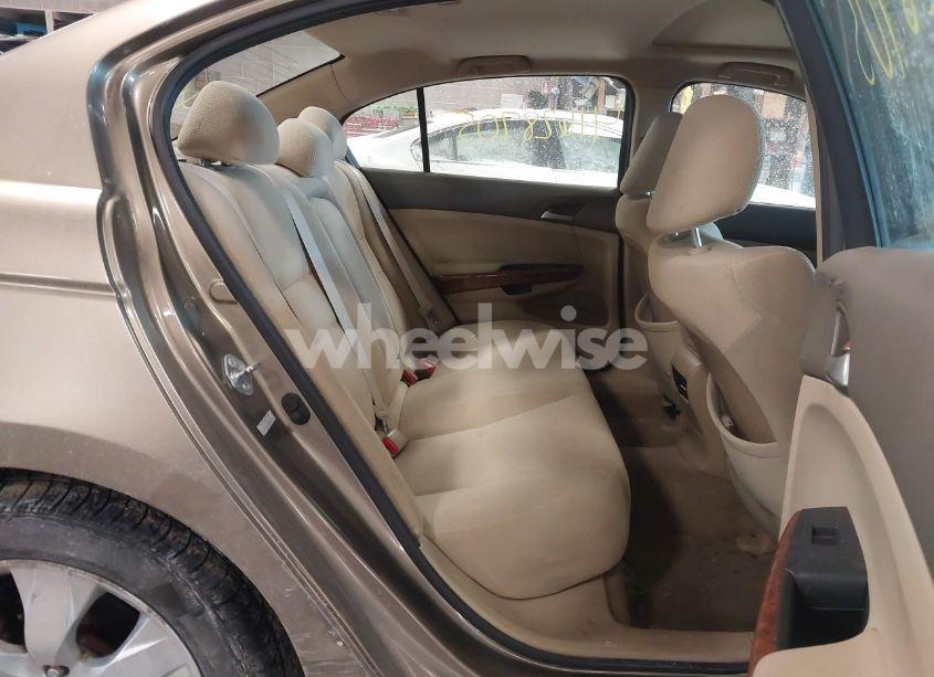 Photo 8 of 2010 Honda Accord 2.4 EX (VIN 1HGCP2F77AA153187)