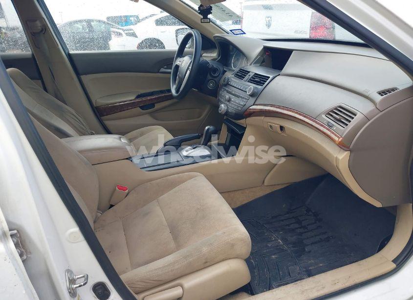 Photo 5 of 2010 Honda Accord 2.4 EX (VIN 1HGCP2F77AA155750)