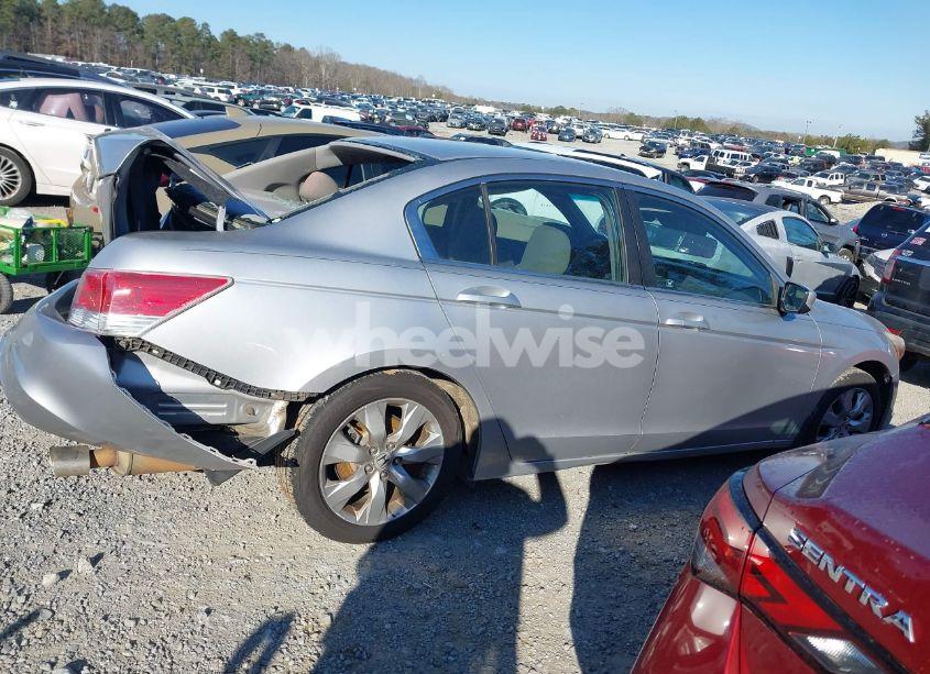 Photo 13 of 2010 Honda Accord 2.4 EX (VIN 1HGCP2F77AA156929)