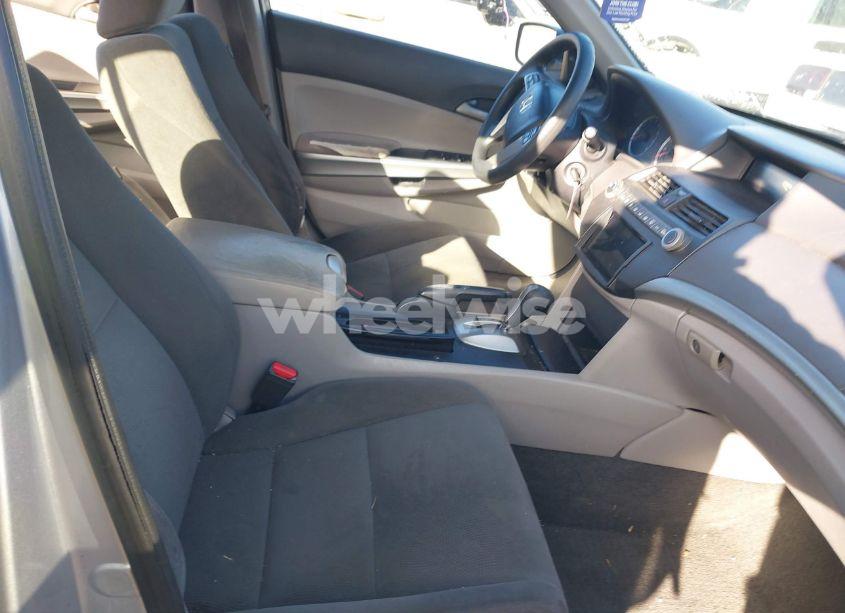 Photo 5 of 2010 Honda Accord 2.4 EX (VIN 1HGCP2F77AA156929)