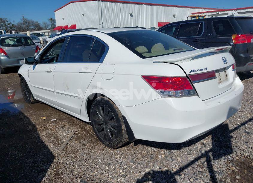Photo 3 of 2011 Honda Accord 2.4 EX (VIN 1HGCP2F77BA009785)