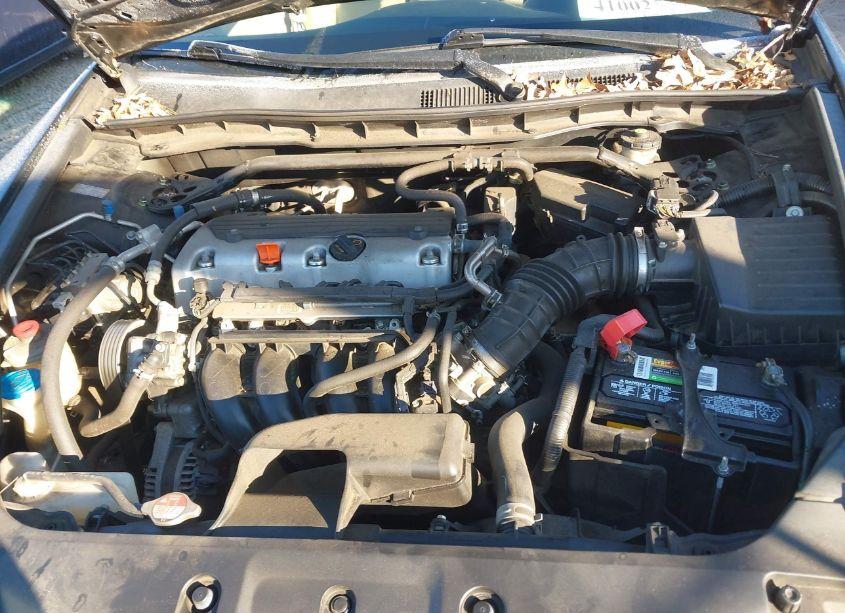 Photo 10 of 2011 Honda Accord 2.4 EX (VIN 1HGCP2F77BA069789)