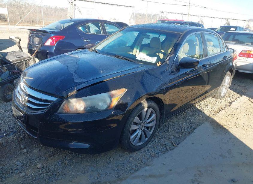 Photo 2 of 2011 Honda Accord 2.4 EX (VIN 1HGCP2F77BA069789)