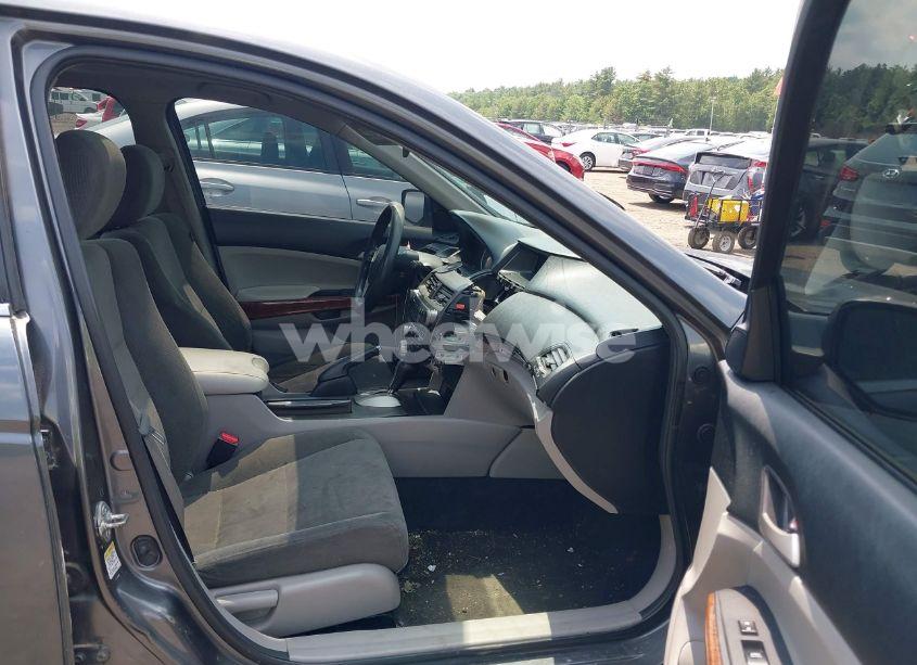 Photo 5 of 2011 Honda Accord 2.4 EX (VIN 1HGCP2F77BA114536)