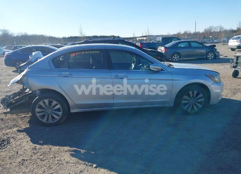 Photo 13 of 2012 Honda Accord 2.4 EX (VIN 1HGCP2F77CA007391)