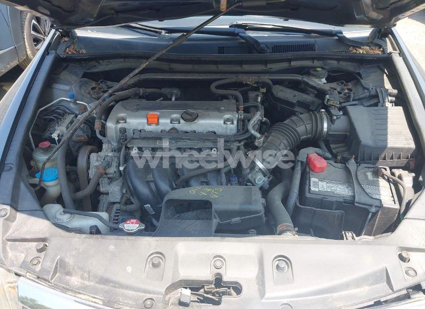 Photo 10 of 2012 Honda Accord 2.4 EX (VIN 1HGCP2F77CA117664)