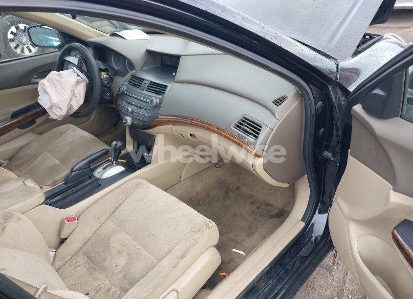 Photo 5 of 2010 Honda Accord 2.4 EX (VIN 1HGCP2F78AA005906)