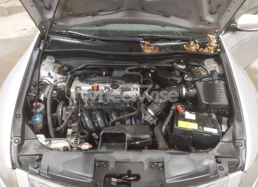 Photo 10 of 2010 Honda Accord 2.4 EX (VIN 1HGCP2F78AA093968)