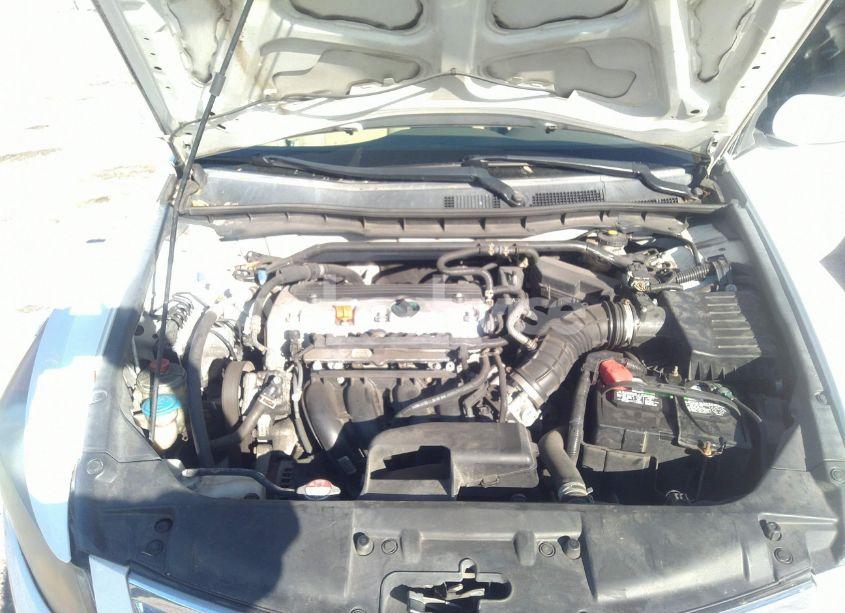 Photo 10 of 2010 Honda Accord 2.4 EX (VIN 1HGCP2F78AA129156)